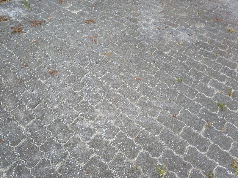 インターロッキングの例。